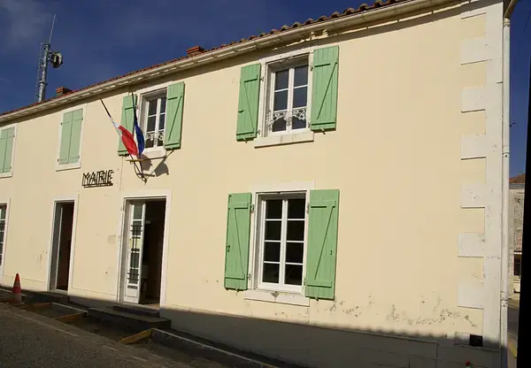 Borne de Recharge 85 Installateur borne de recharge Le Mazeau